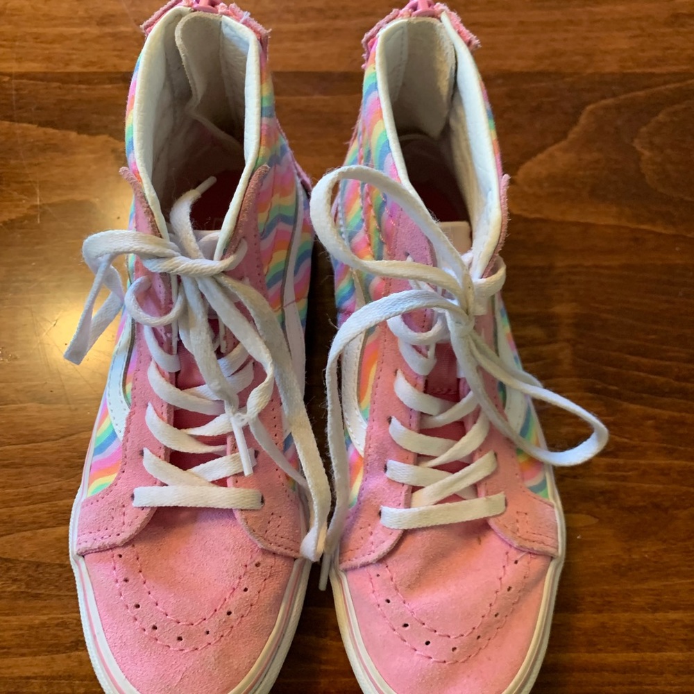 High Top Vans - Picture 2 of 7